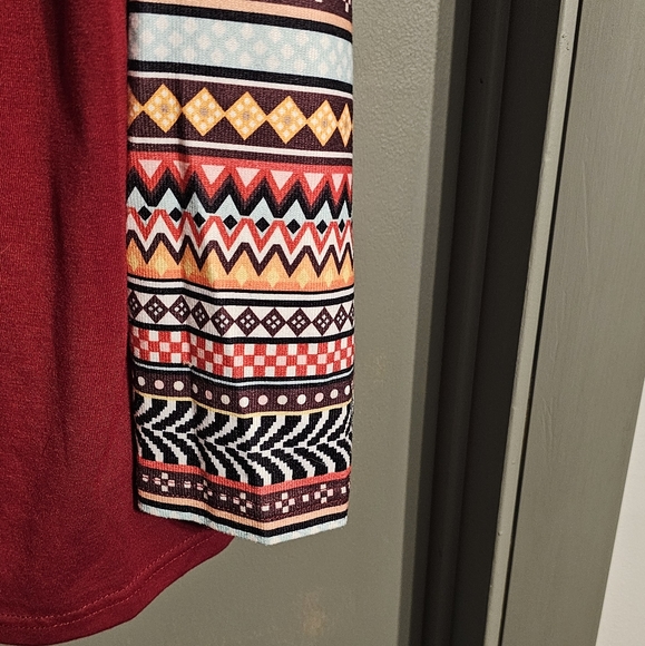 NWOT Boho Print Cuff Top size L - Picture 7 of 7